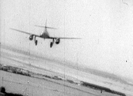 29-08-1944-a-us-p-47-fighter-aircraft-shot-down-the-first-fighter-jet-in-combat